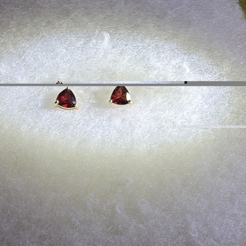 14k gold garnet prong stud - 14k, &