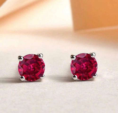 Round cut lab created red - created,