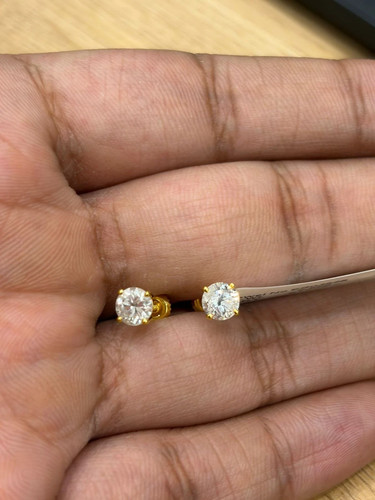 06ct round cut natural - 1.06ct,