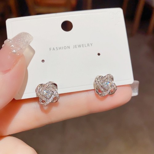 Sparkly love knot pretty - love,