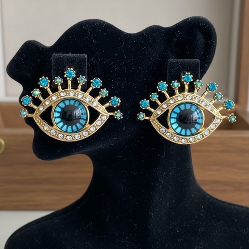 Seller betsey johnson - seller,